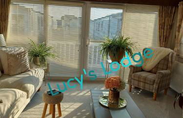 Lucy's Lodge - Photo 10