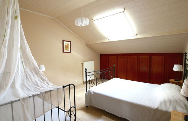 Stunning Cottage in Jehonville With Sauna - Photo 7