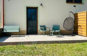 Green Door - Photo 19