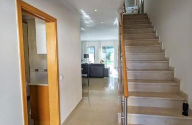 Villa Quintaloes, 5 mins from Old Town Albufeira - Foto 24