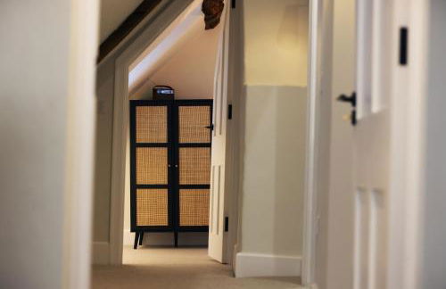 The Mews Attic - Foto 13