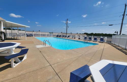 Lakefront condo with a VIEW Osage Beach - Foto 22