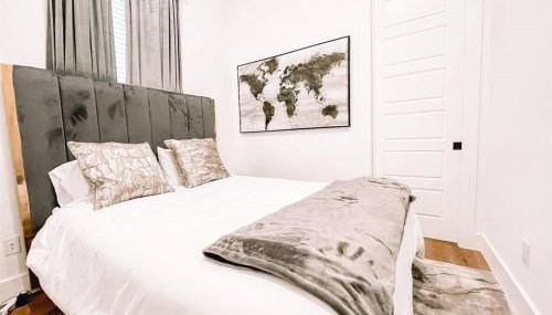 Pet Friendly Stylish 4 Bedroom home Close to All - Foto 4