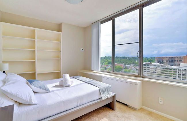 Restful Stay in DC Apartments - Photo 26