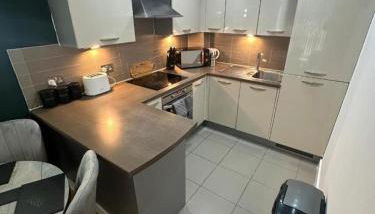 City View One Bedroom Apartment by StaySavvy Accommodation - Foto 5