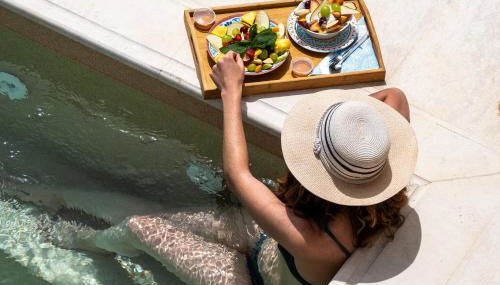 Alia Andros - Photo 2