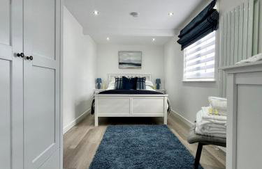 Dunmuir House 4 Bedroom 2 bathroom House & Garden in Denny - Photo 18