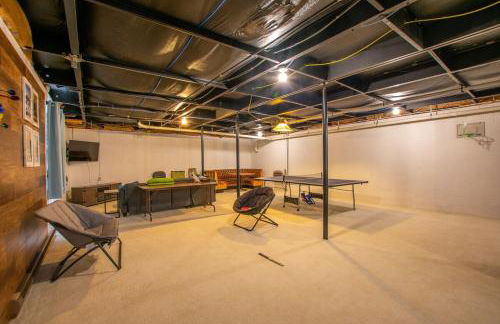 Spacious Leelanau home near the best of Michigan - Foto 34