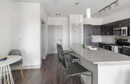 Landing Beautiful 1BD Courtyard Yoga Studio - Foto 8