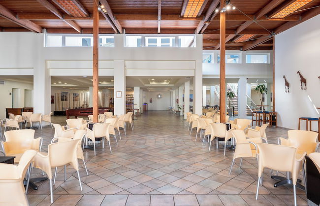 Apartamentos LIVVO Morromar - Photo 41