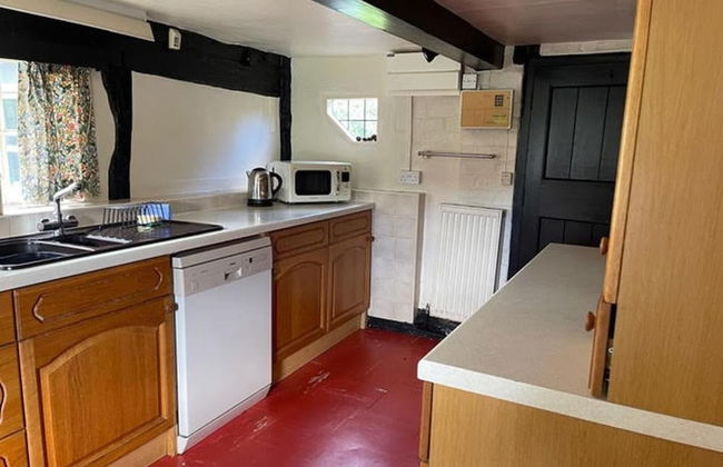 Cottage-fireplace-garden-petsok-3br-parking - Foto 5