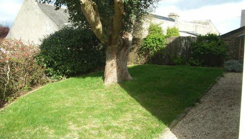 REF 034 Maison deux chambres pour cinq personnes proche Golfe du Morbihan LE MONTENO ARZON - Foto 3, Garden