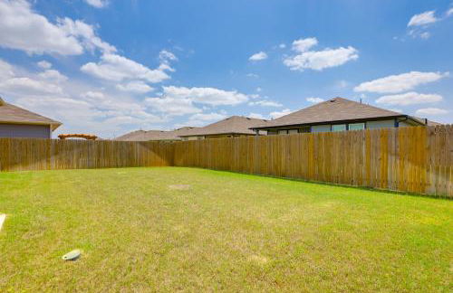 Remote Working Hub with Yard in South Austin Suburbs - Foto 25