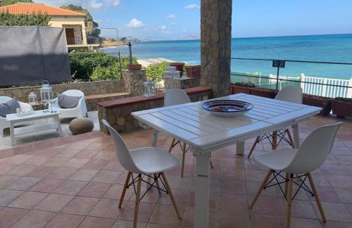 Sfondo Blu Villa sul mare - Foto 33