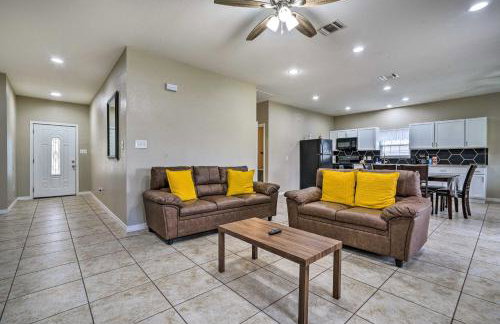 Pet-Friendly San Antonio Home w/ Yard & Patio! - Foto 4
