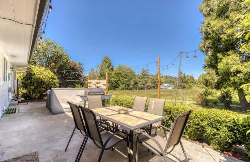 Vogel Vacation - Spacious Secluded, Hot Tub & Game Room - Foto 62