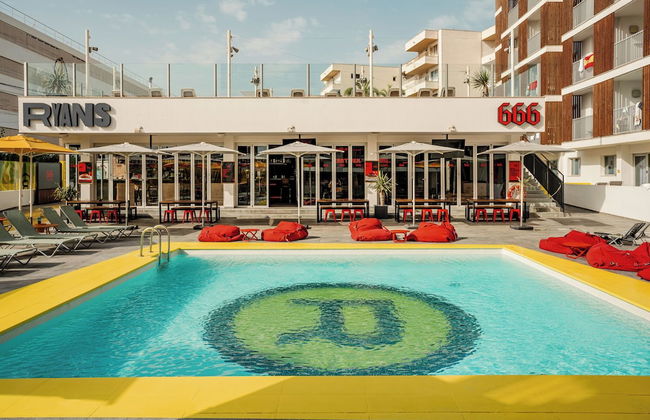 Ryans Ibiza Apartments - Adults Only - Foto 57