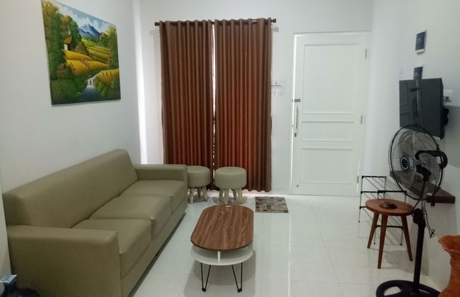 Omah Bondi Family Homestay by FH Stay - Foto 16