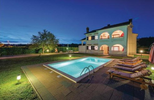 5 Bedroom Nice Home In Karojba - Foto 21