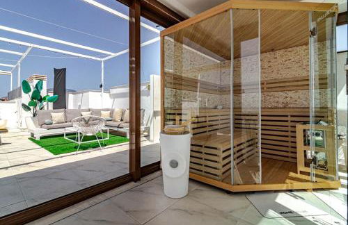 LMS48- Roof terrace jacuzzi sauna - Photo 3
