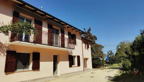 Relaxing house with exclusive swimming pool, close to Imola and Faenza, 4 bathrooms - Photo 3