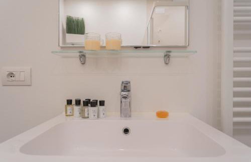 Valarin Luxury Apartments & Wellness by Rent all Como - Foto 56