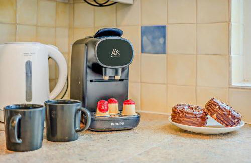 Henrow House Lymington 4 Bed Detached Home with Hot Tub - Foto 21