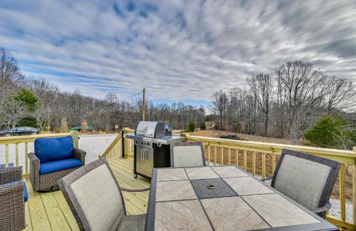 Cozy Hillside Retreat Near Dale Hollow Lake! - Foto 3