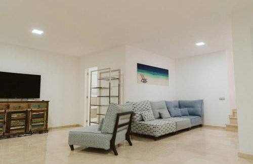 Villa Helene Tauro, Heated Pool, Wi-Fi, BBQ - Photo 63