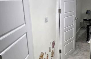 16A Ground floor setup for your most amazing relaxed stay Free Parking Free Fast WiFi - Foto 11