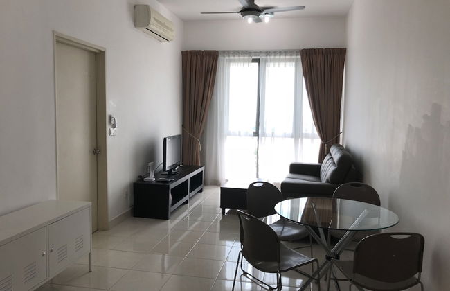 Tropics Tropicana City Mall - Foto 1