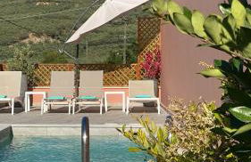 Arch Houses - Nature Escape with Shared Pool - Foto 21