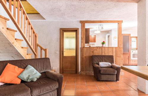 Baita Rustica immersa nel verde - Photo 7