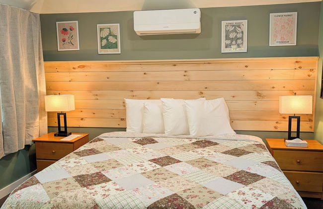 Hinckleys Dreamwood Cottages - Photo 69