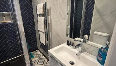 Spacious New Studio in Blackburn Town Centre - Foto 5