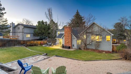 Spacious Rockrimmon Getaway - Sleeps 14 - GameRoom - Foto 4