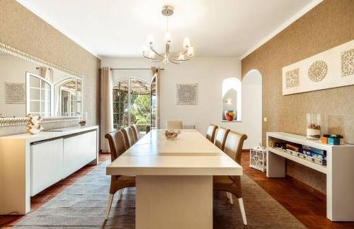 Lovely Very Private Villa with Beautiful Gardens - Foto 26