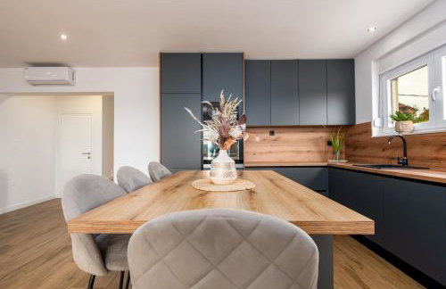 Villa Katarina with pool and jacuzzi - Foto 35