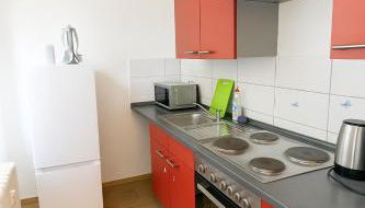 Ideal für Monteure 3 Zimmer Apartment mit Küche, Waschmaschine, Bad, WiFi, Flat TV usw - Foto 4