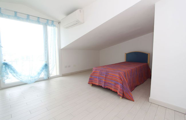 El Dorado Villas - Photo 2