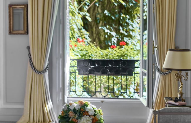 Hôtel Plaza Athénée - Dorchester Collection - Foto 4