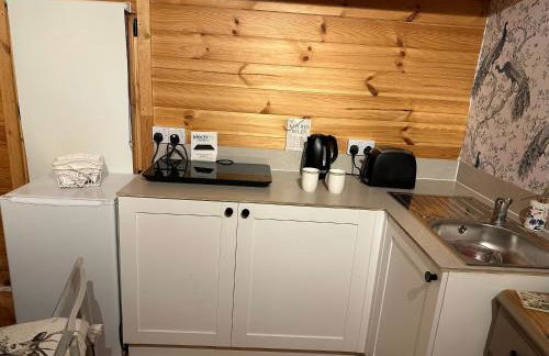 Summerfields Lodge - Photo 2