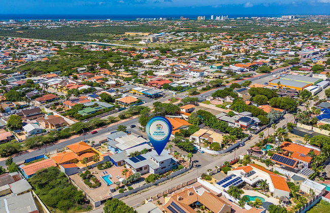 Spacious 4BR Villa Private Pool Cozy Location - Photo 62