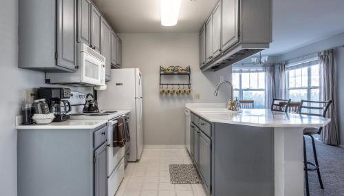The Hood River Condominiums - Photo 3