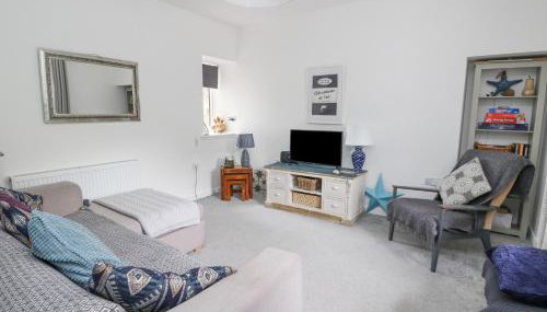 Anchor Cottage - Photo 2