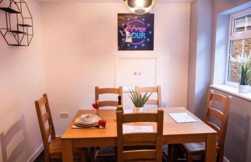 Conyngham Villa, Luxury Detached House, 6 Beds, 4BR,Large garden, Parking - Sleeps 8 - Foto 61