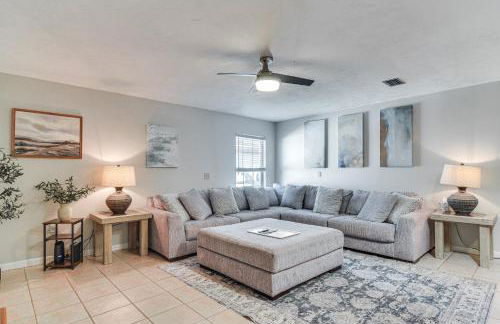 Poolside Oasis! Family Escape in Safety Harbor - Foto 3