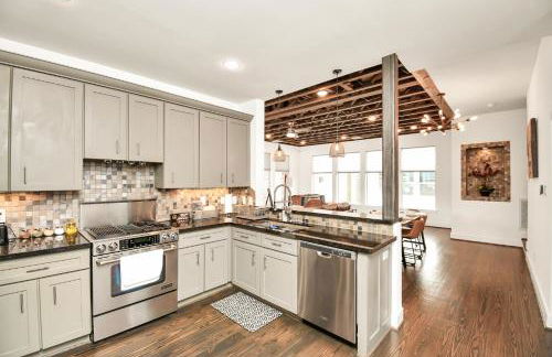 Stunning Home in Midtown, Houston with 3BDR 5Beds Skyline View BBQ Terrace - Foto 6