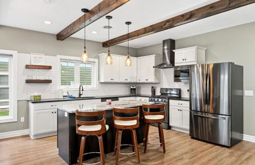 Village Townhouse Walk to Shops Garage - Foto 6