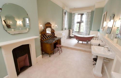 Burton Court - Foto 57